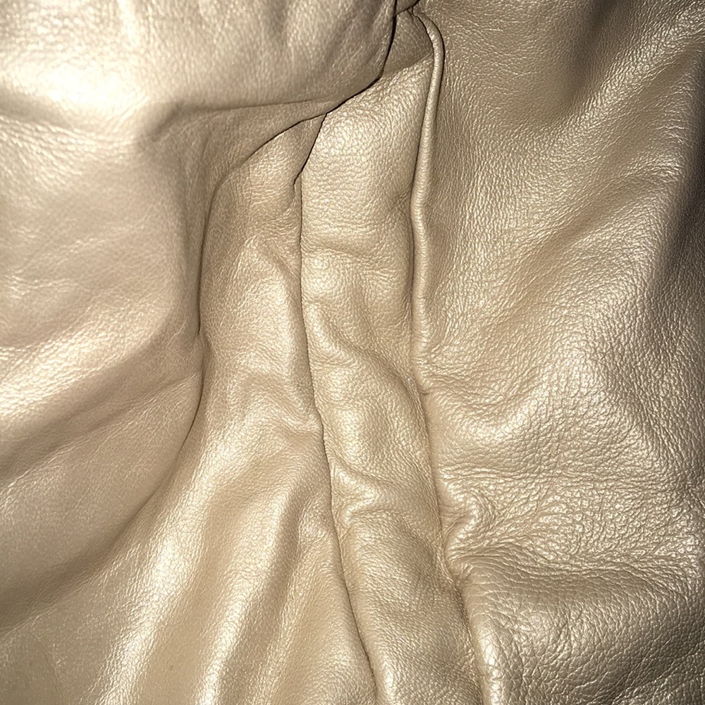Kenneth Cole Reaction Gold Leather Hobo - Picture 4 of 8